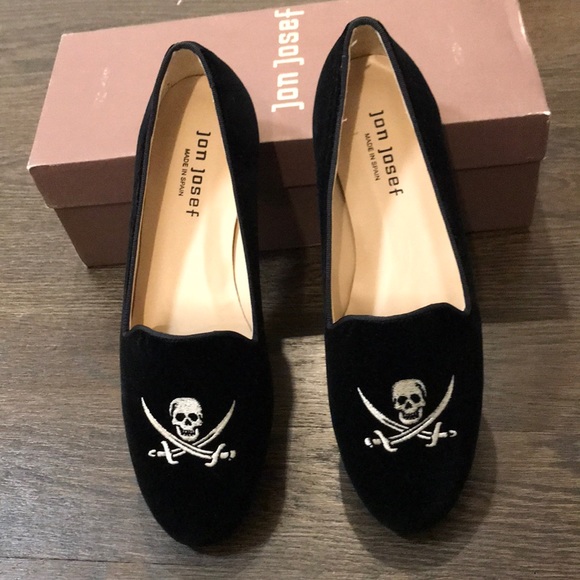 Jon Josef Shoes - NEVER WORN Jon Josef velvet black skull flats